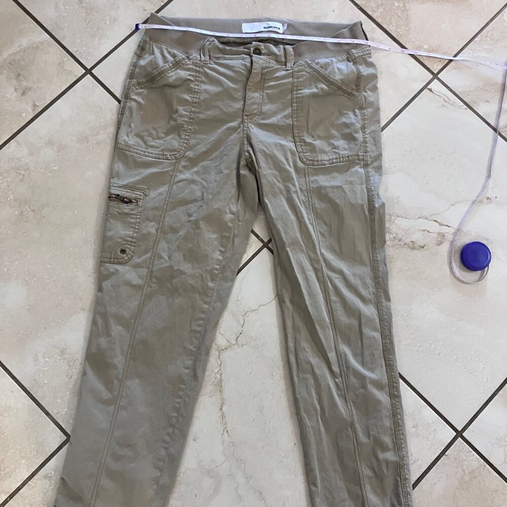 Sonoma Stretch Waist Capri Pants